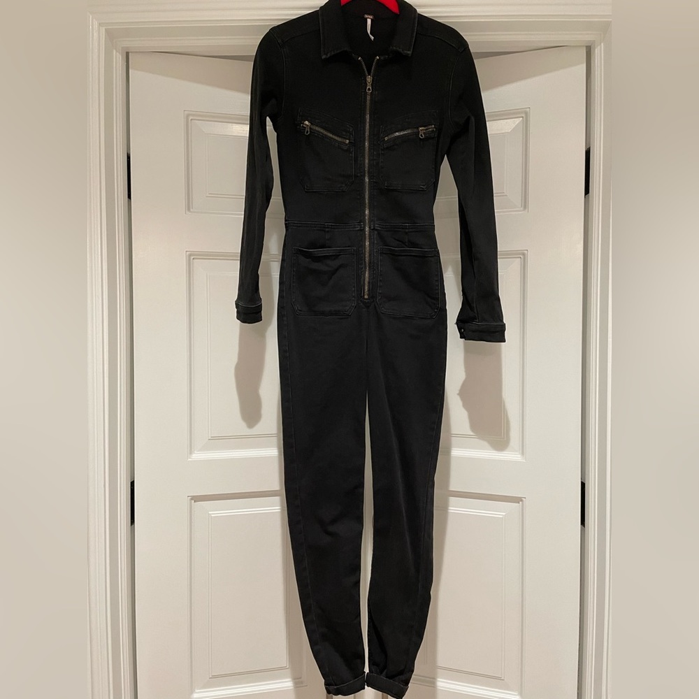 Free People Black skinny jumpsuit Size XS